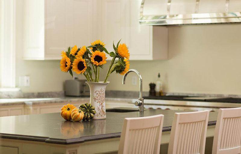 南方常年多雨潮濕,應該怎樣除濕